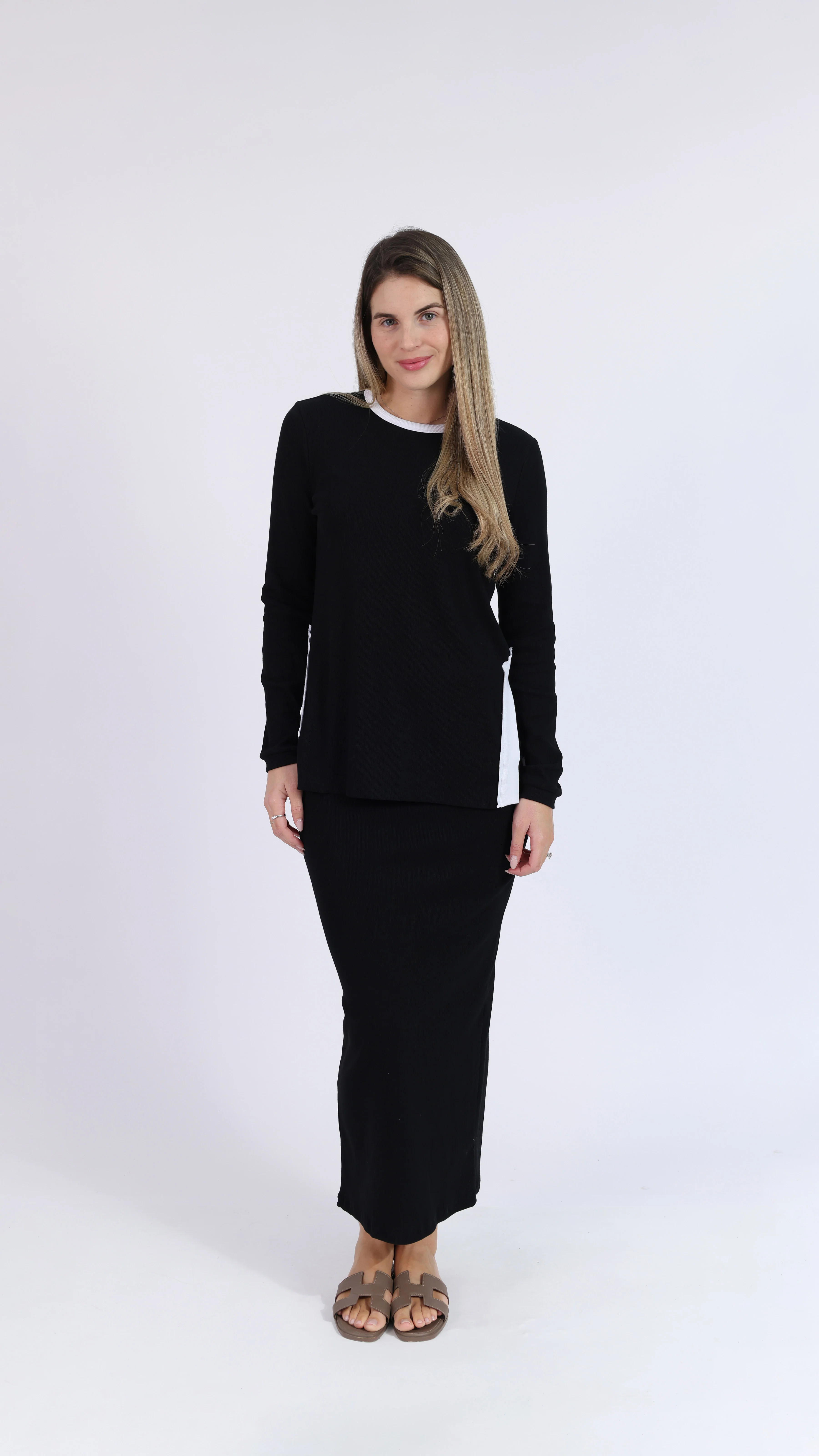 Triangle Ribbed T-shirt / Black - Image 3